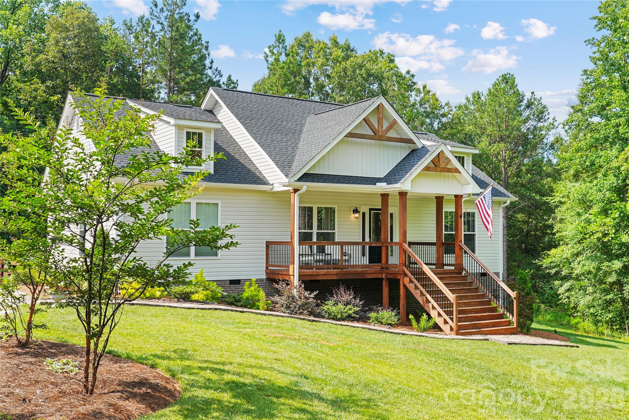 1601 Charlotte Highway