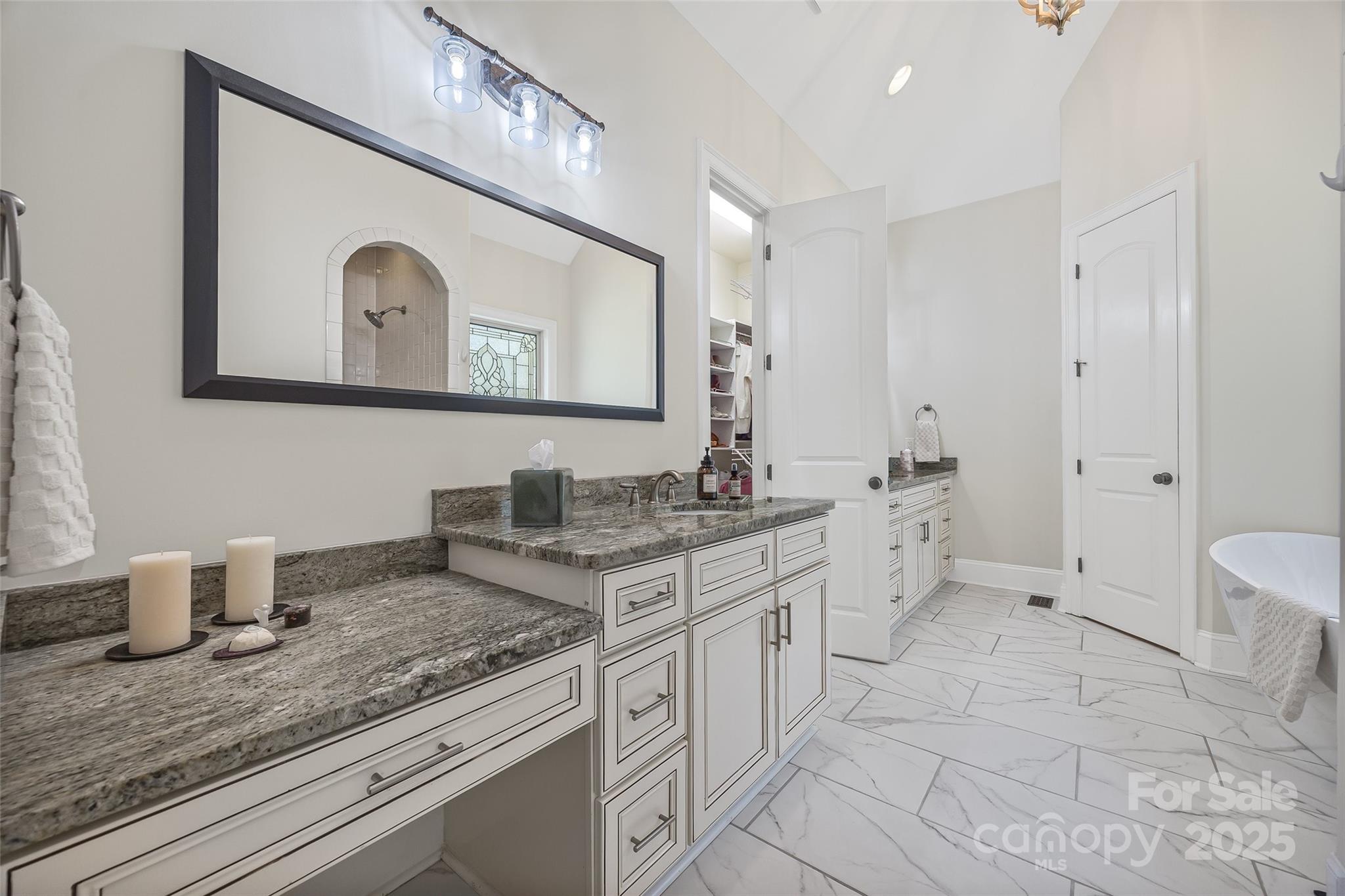 Trinity Ridge - Residential