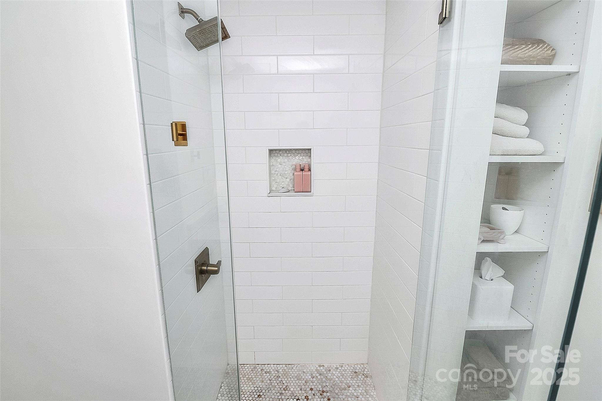 Jameston Place - Residential