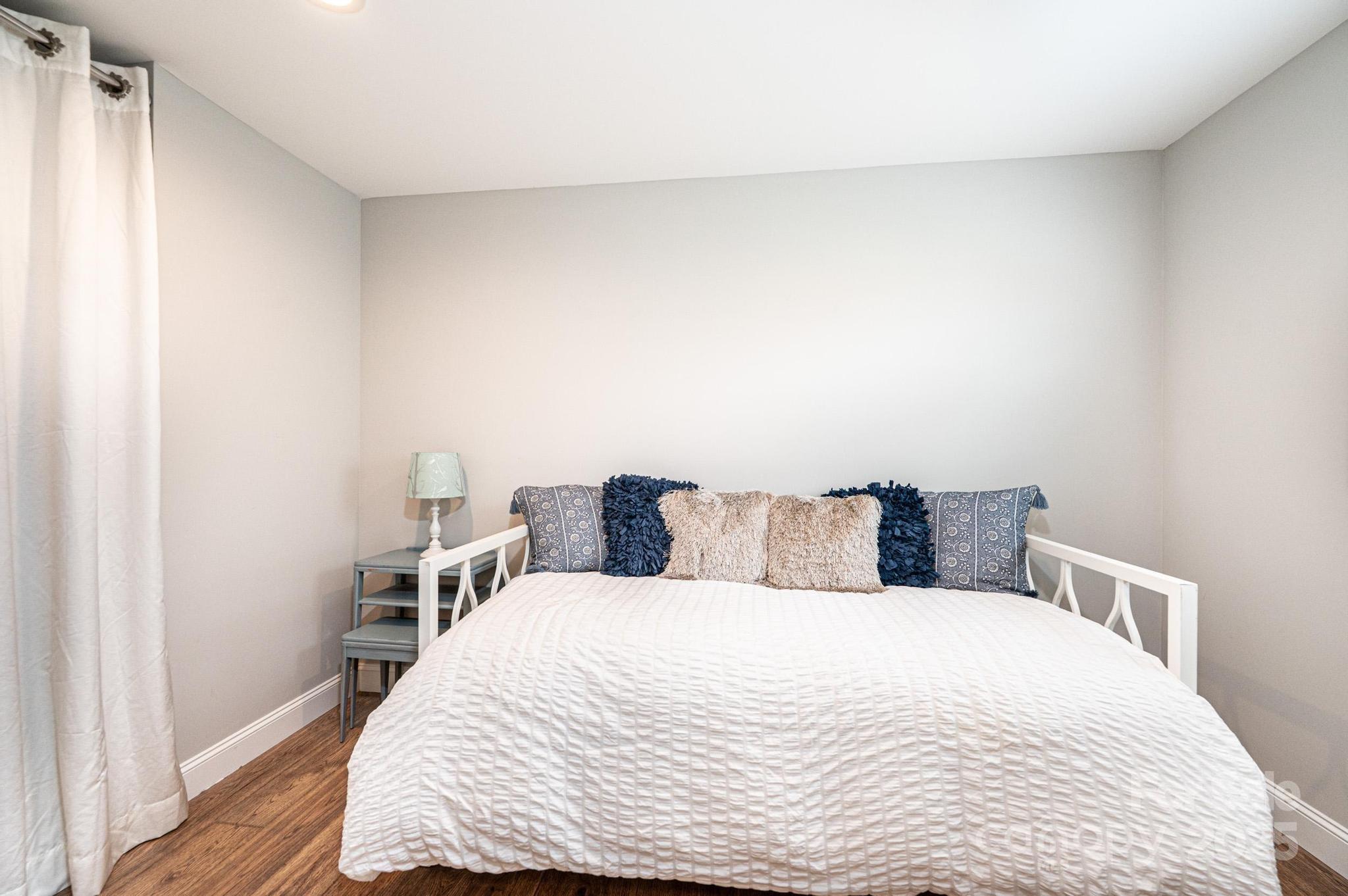 Willow Oaks - Residential