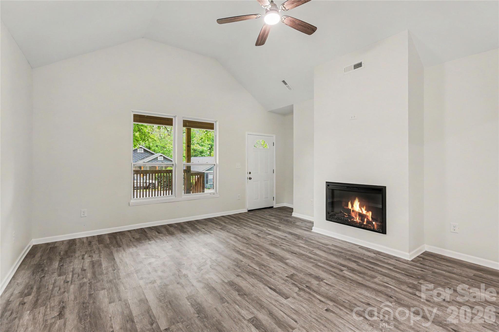122 Johndy Avenue
