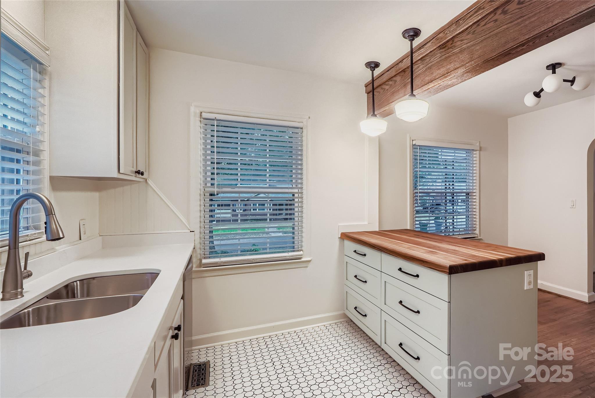 3735 Mcmillan Street