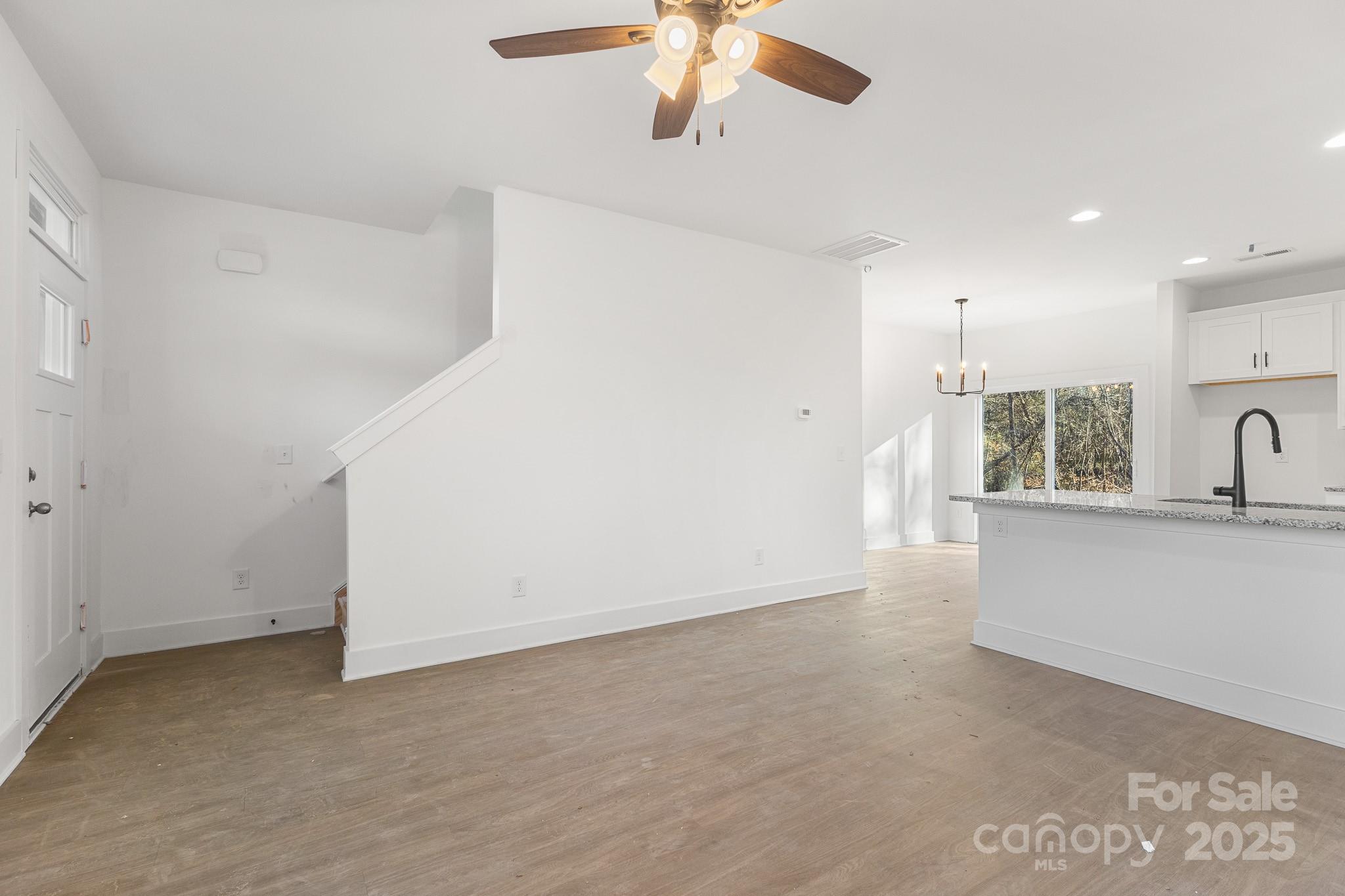 Hunters Run - Residential