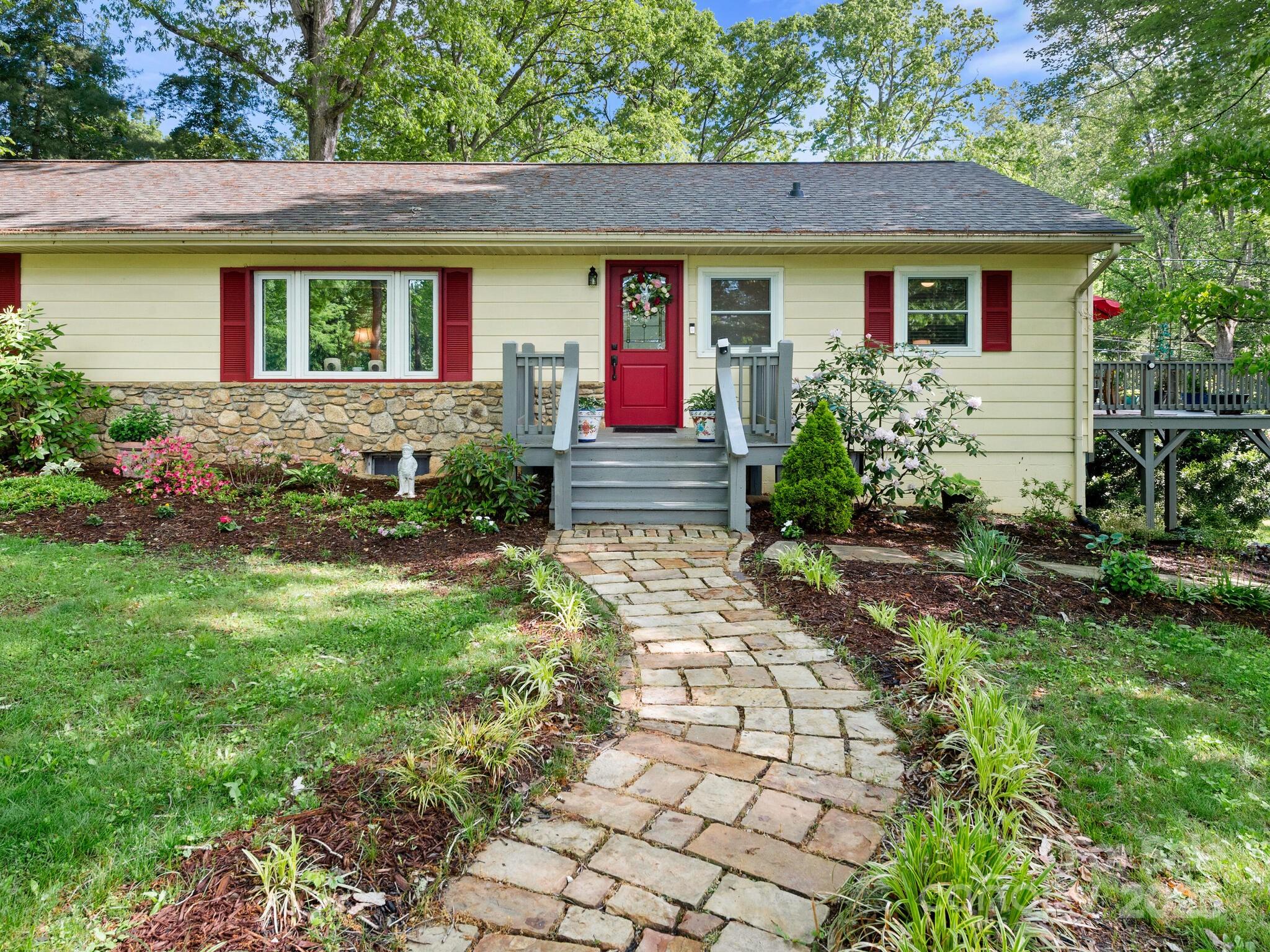 52 Fairway Drive