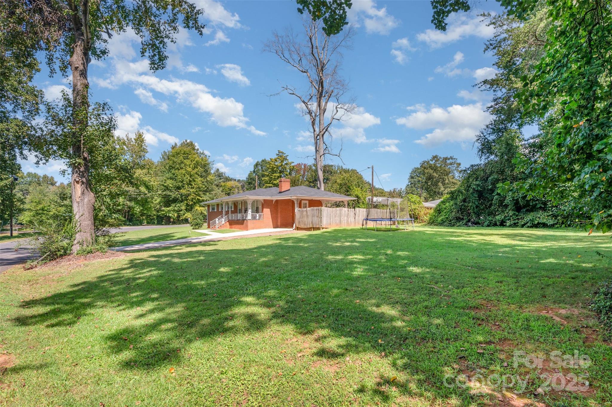 Briarwood Terrace - Residential