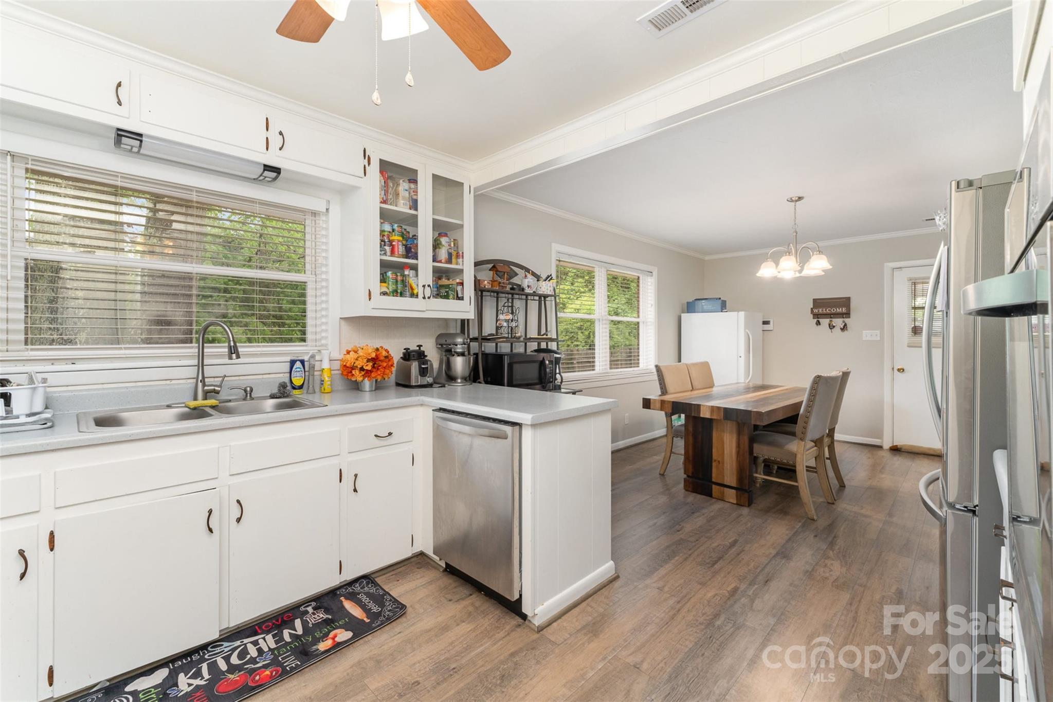 Briarwood Terrace - Residential