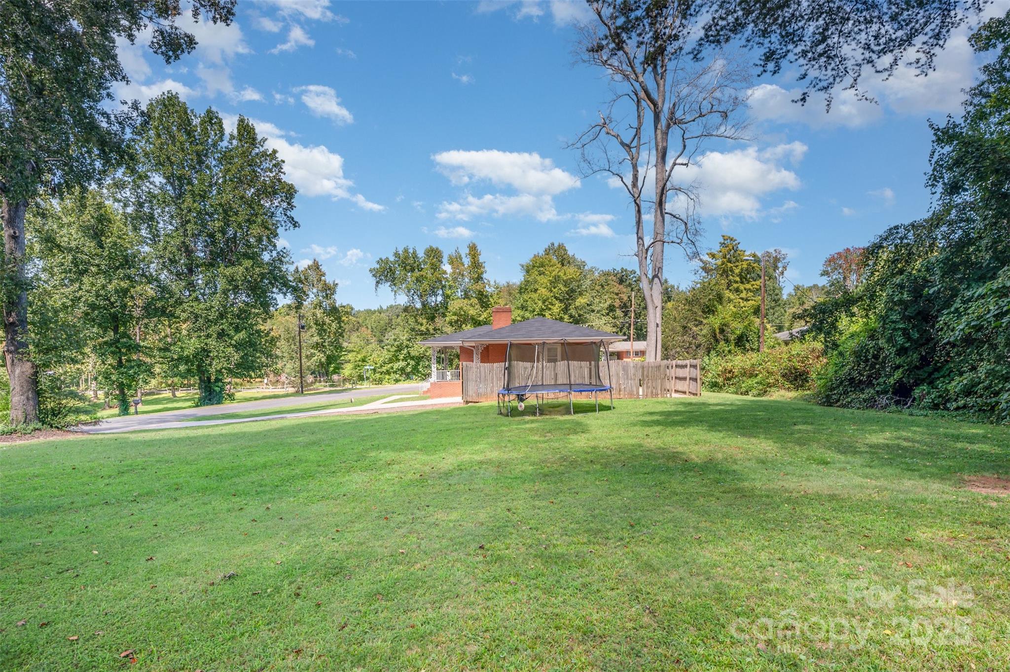 Briarwood Terrace - Residential