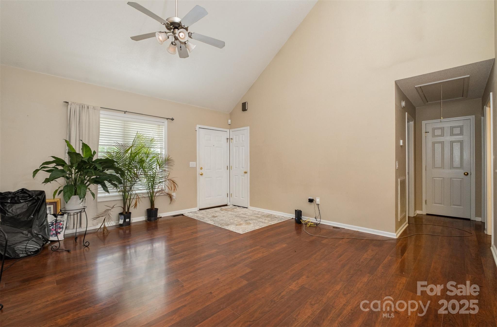 159 Pitts School Road NW