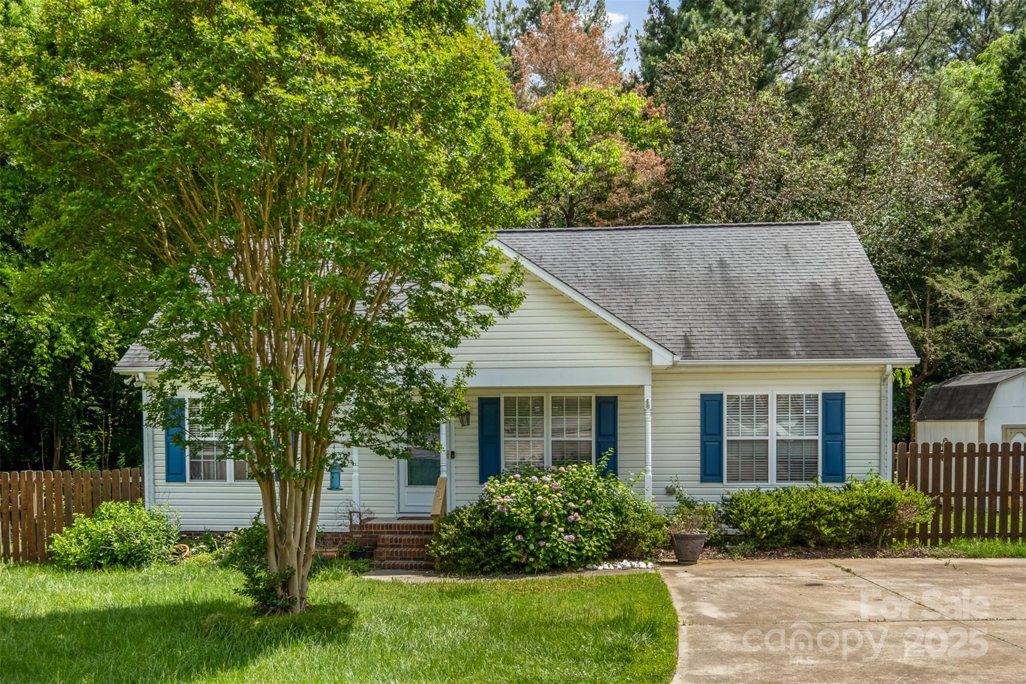 Pinecrest - Residential