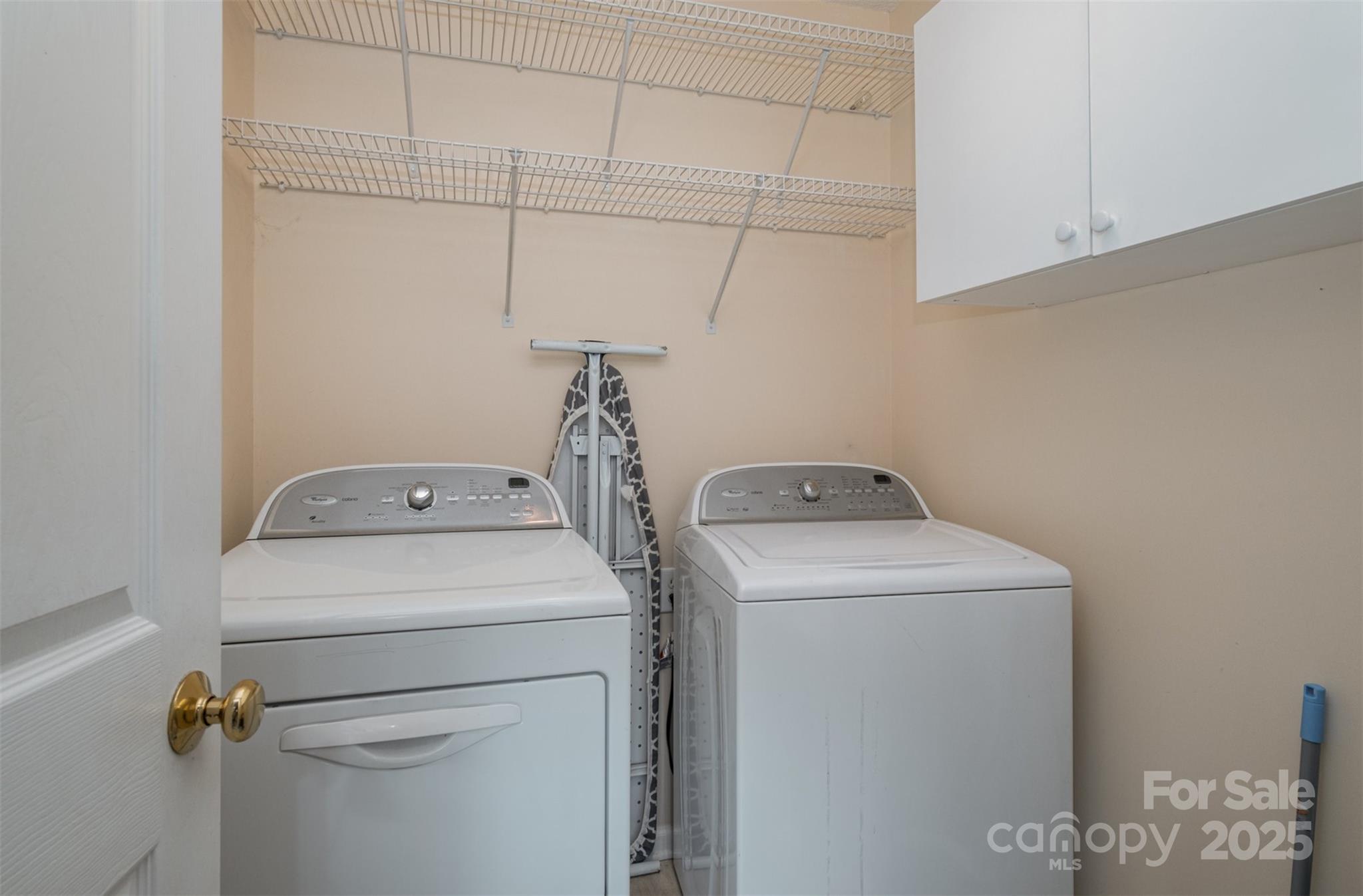 Pinecrest - Residential