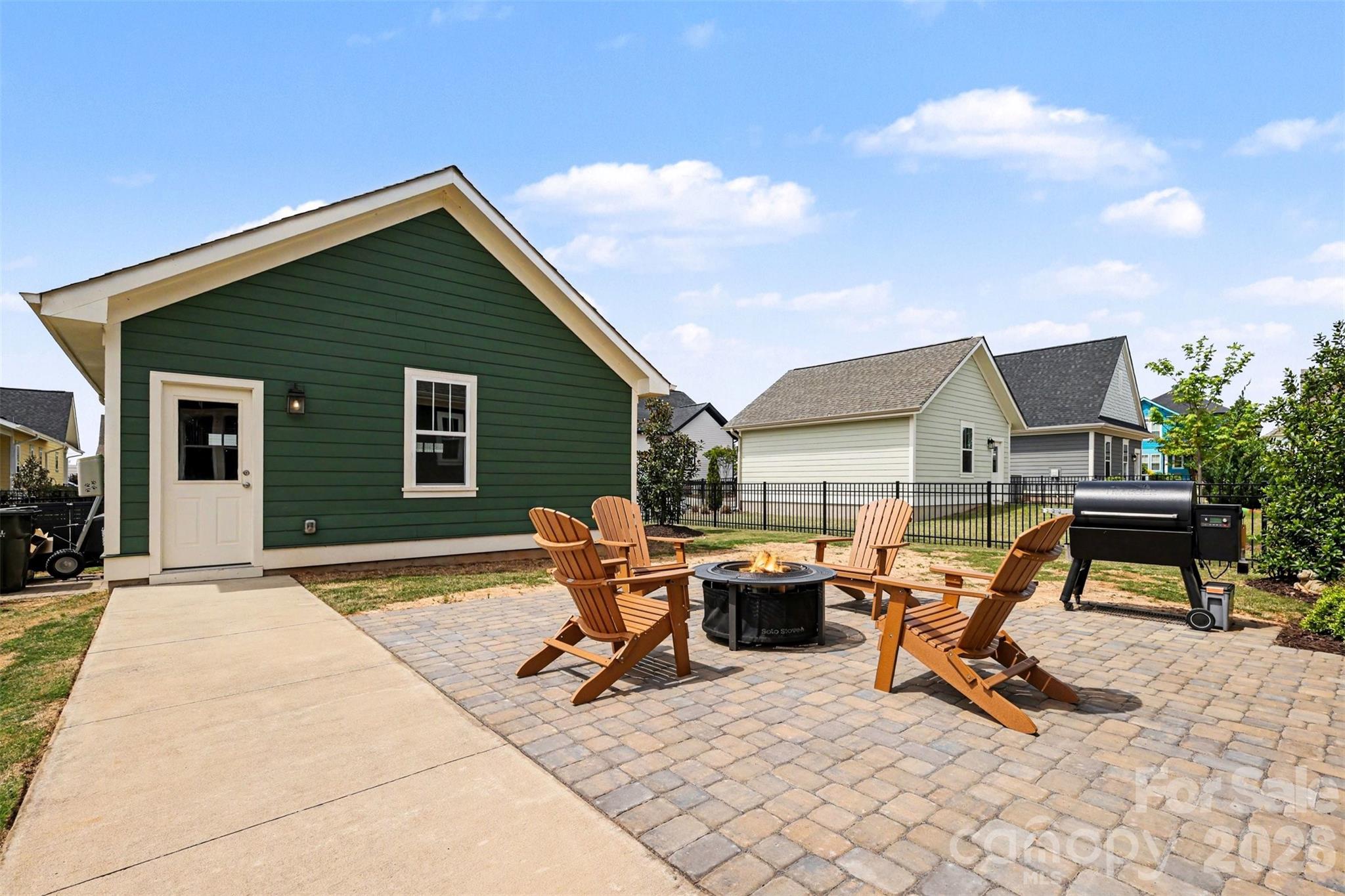 Riverwalk - Residential