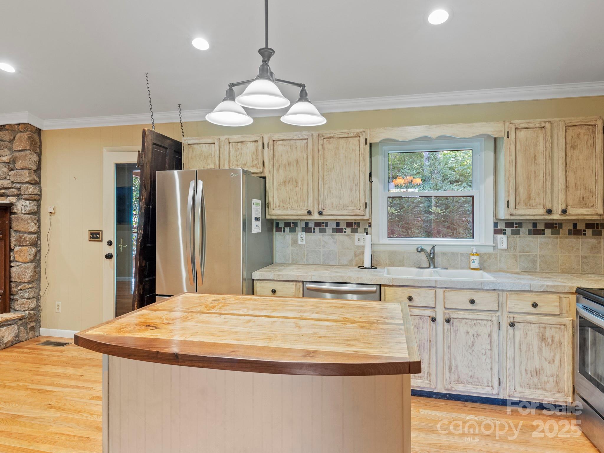 6 Wilderness Cove Road