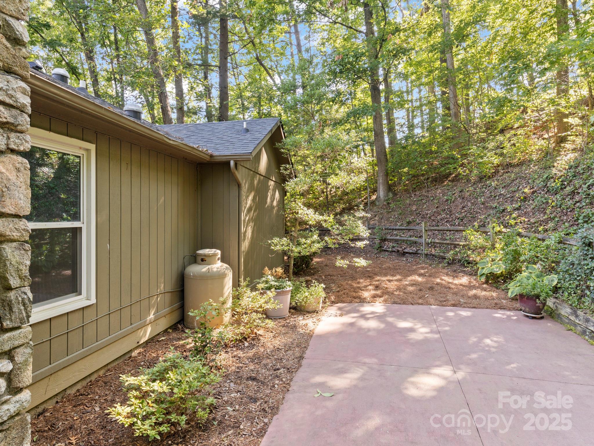 6 Wilderness Cove Road