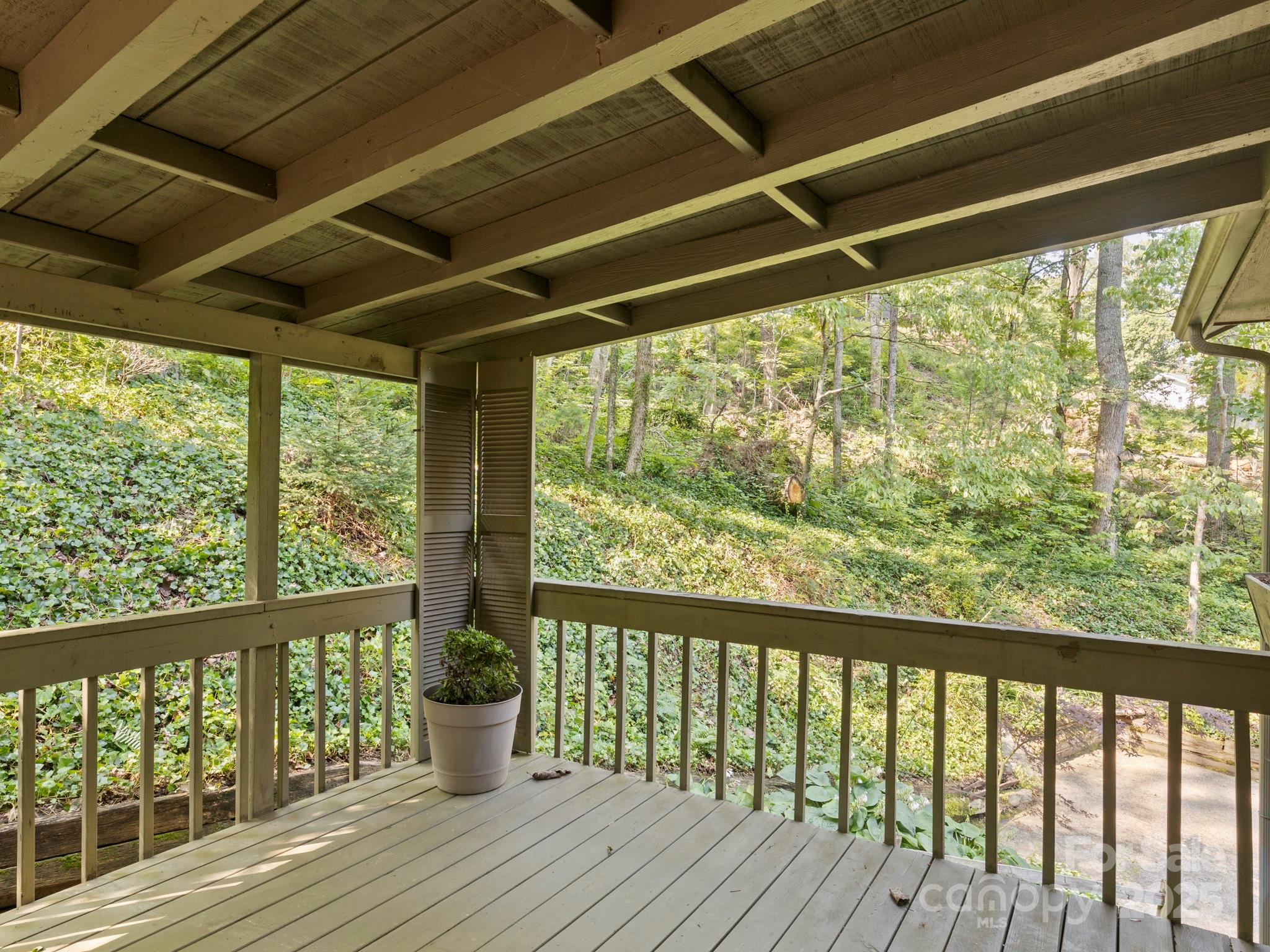 6 Wilderness Cove Road