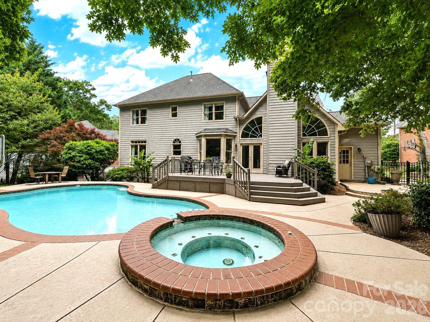 17405 Lynx Den Court