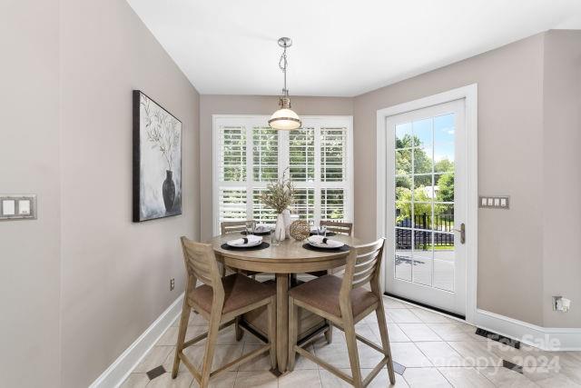 Queens Cove - Residential