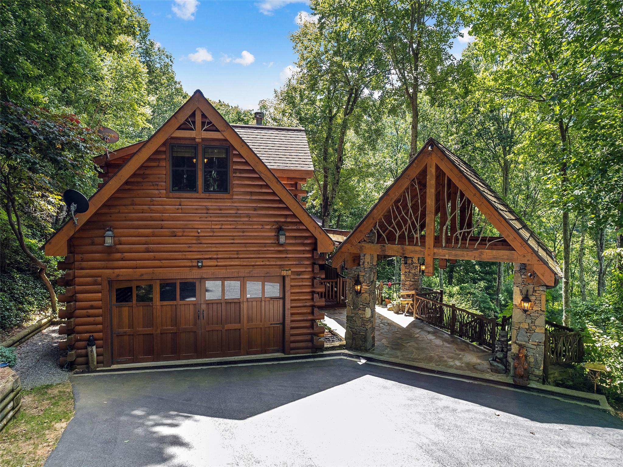 Smoky Mountain Retreat at Eagles Nest - Residential