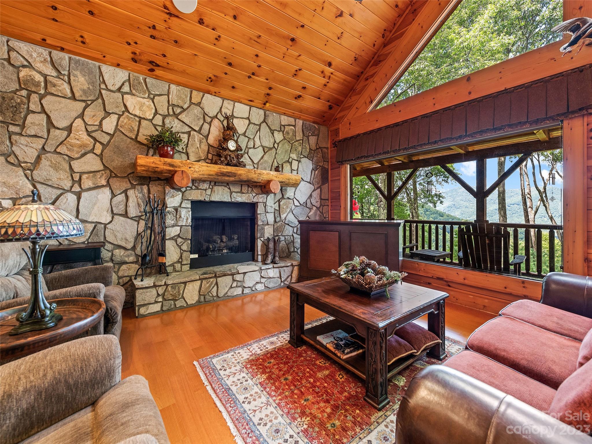 Smoky Mountain Retreat at Eagles Nest - Residential