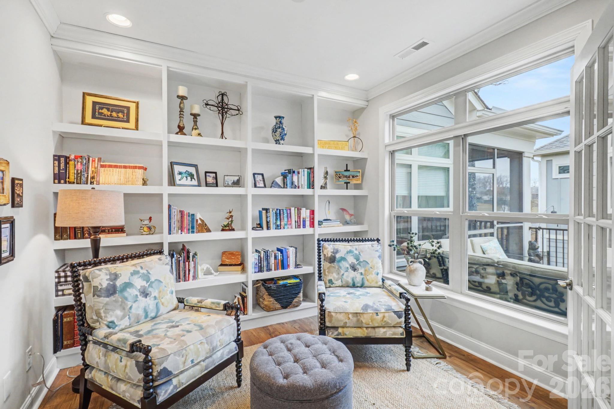 The Courtyards at Wesley Chapel - Residential