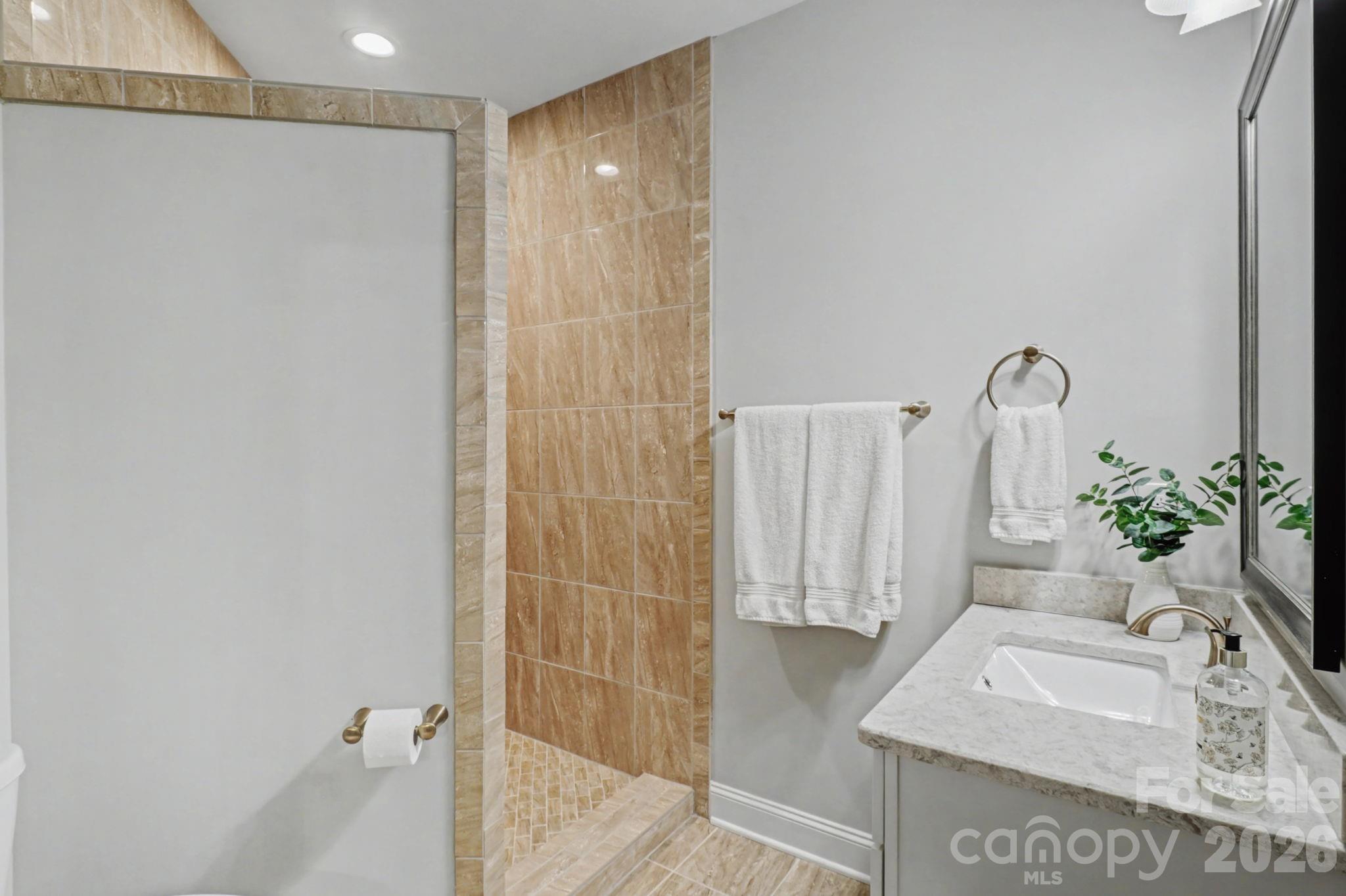 The Courtyards at Wesley Chapel - Residential