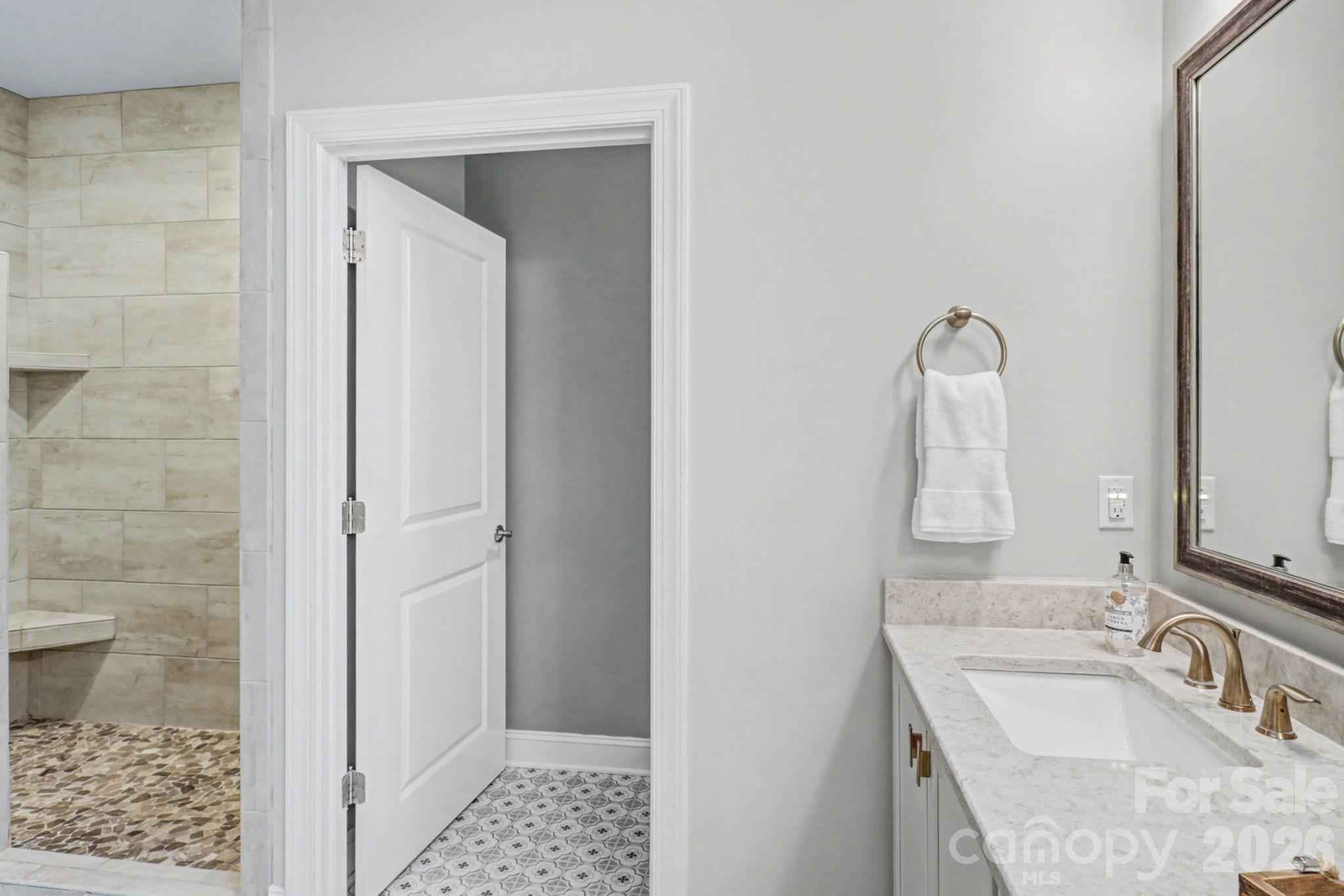 The Courtyards at Wesley Chapel - Residential