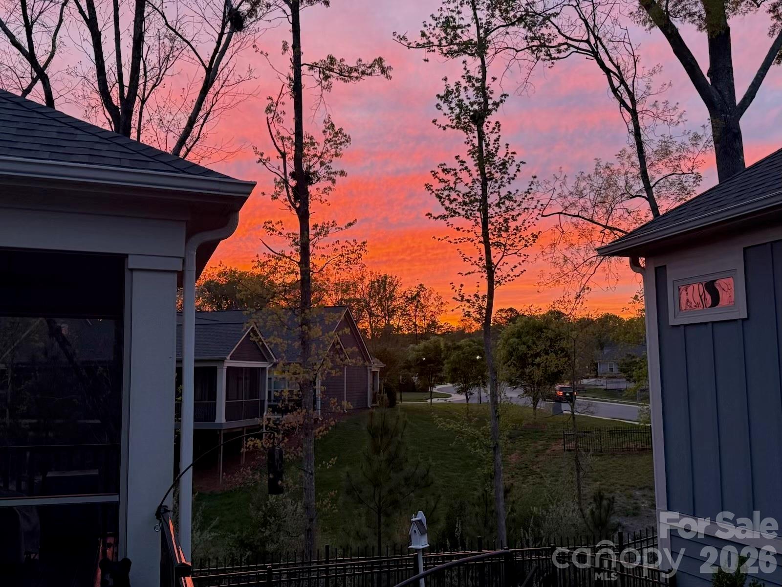 The Courtyards at Wesley Chapel - Residential