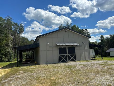 Photo of 1 Clearview Lane, Maiden, NC 28650 (MLS # 4296713)