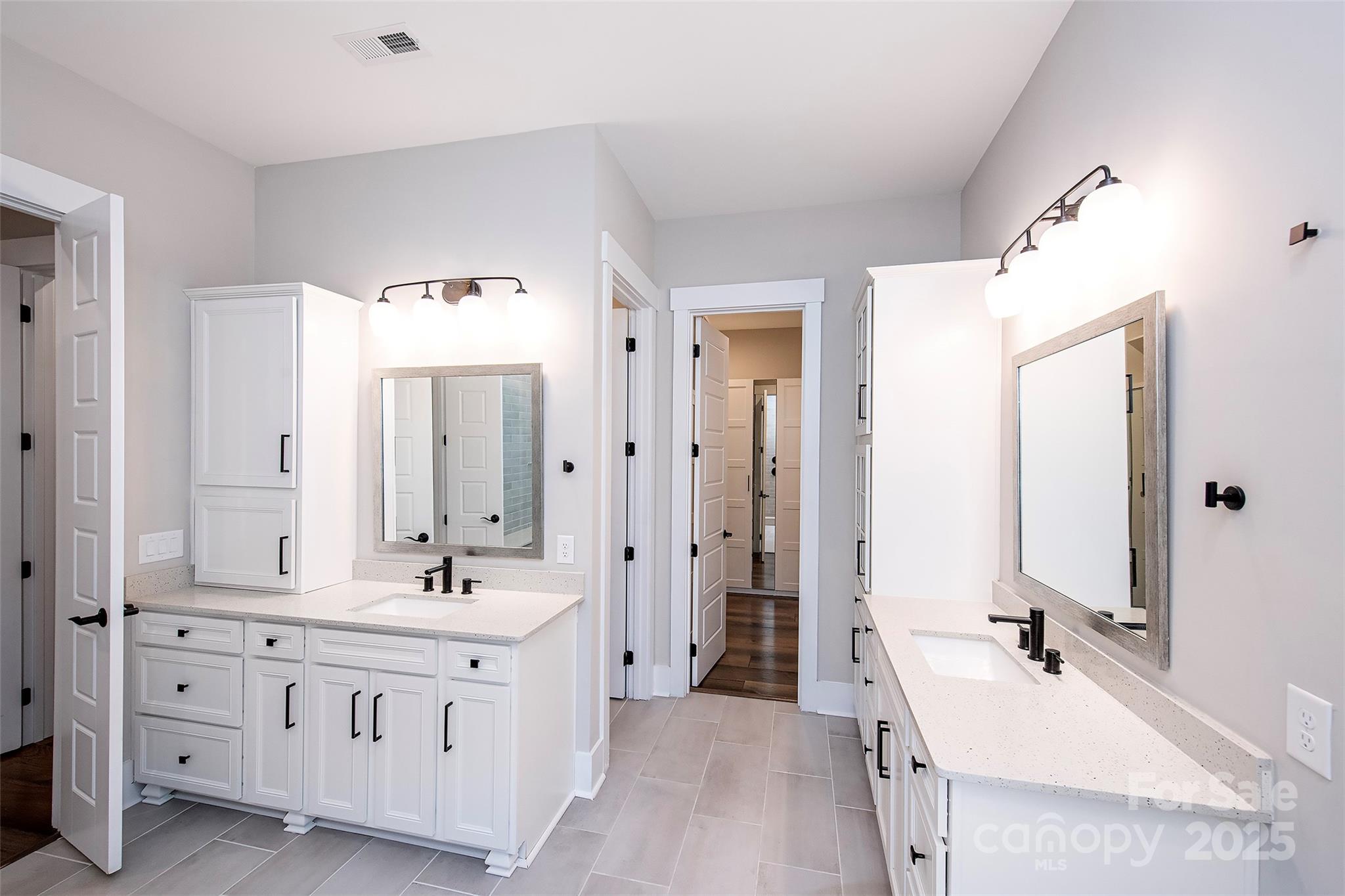 Cavesson - Residential