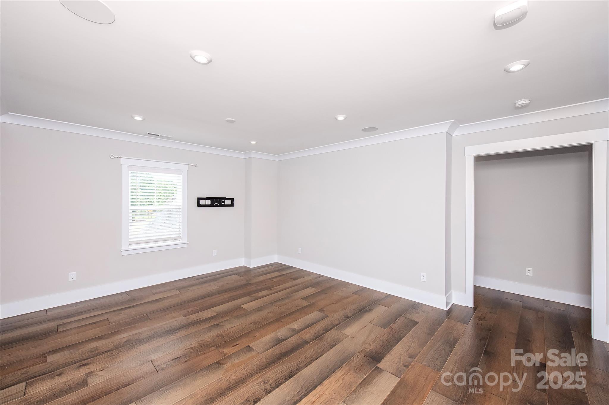 Cavesson - Residential