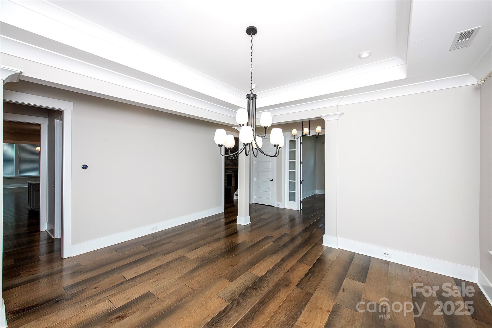 Cavesson - Residential