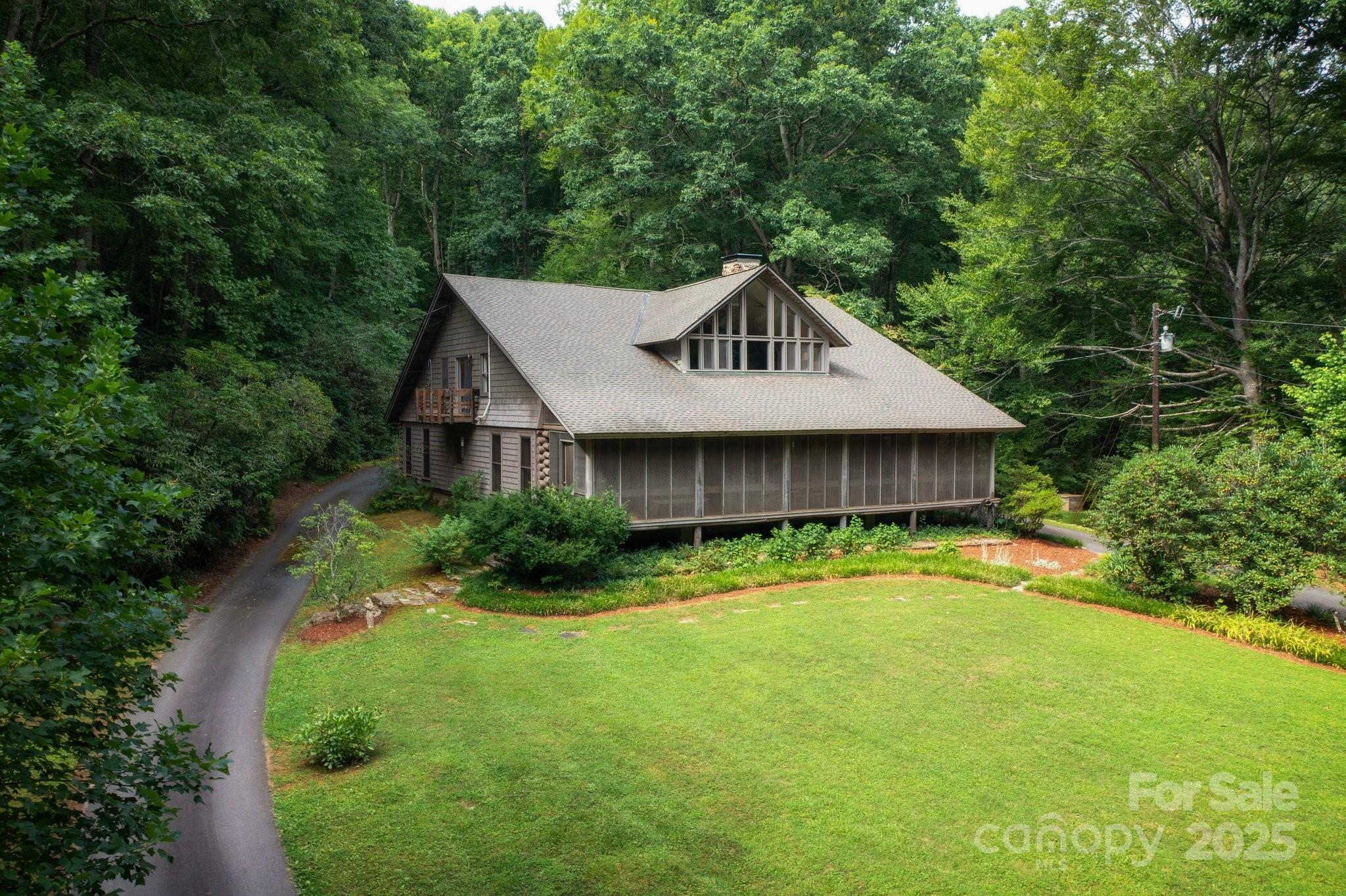 552 Avery Creek