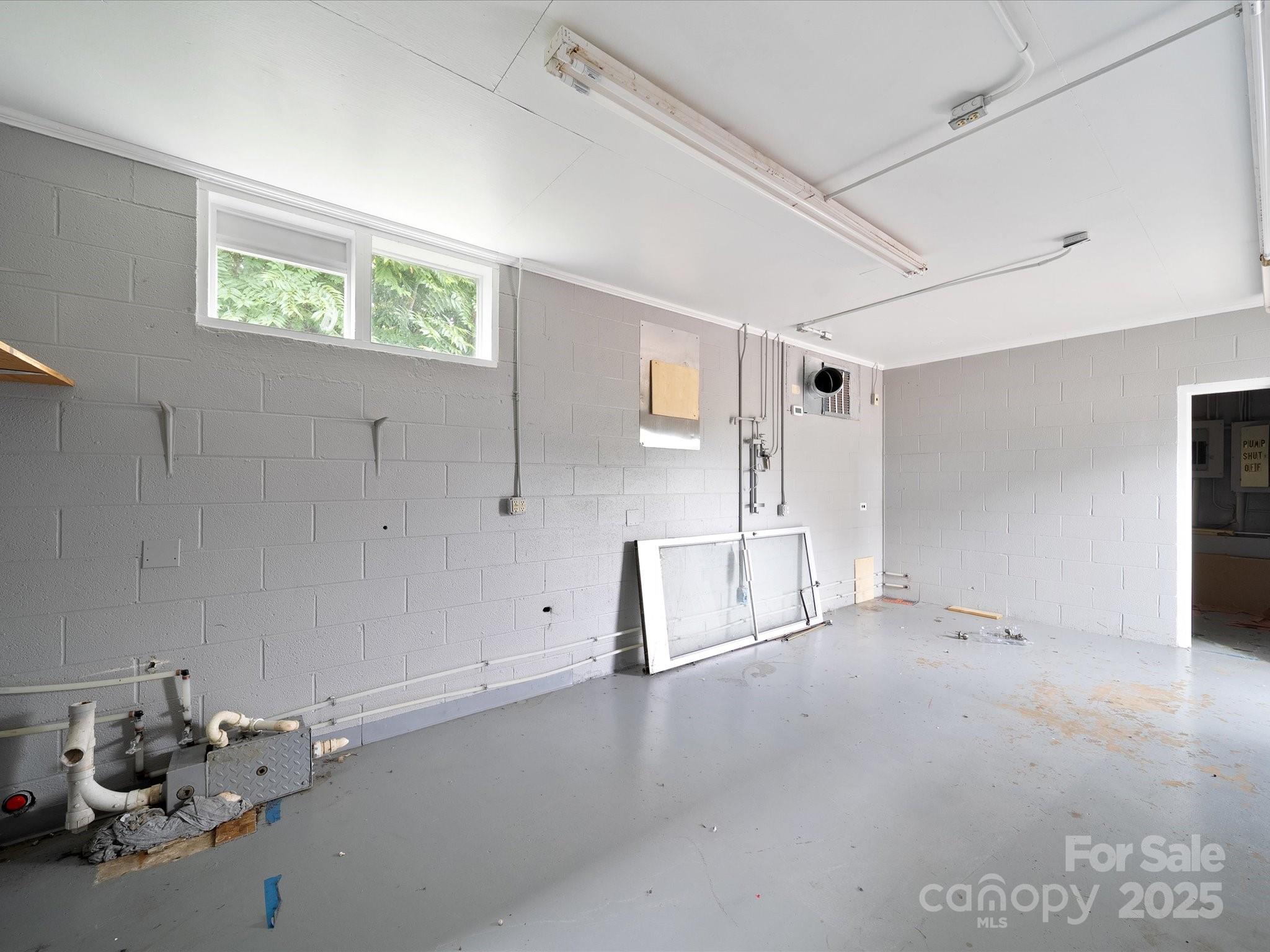1168 W Main Street