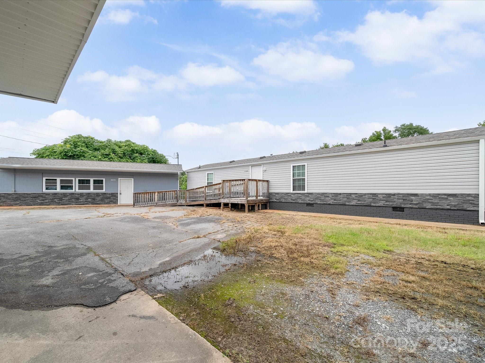 1168 W Main Street