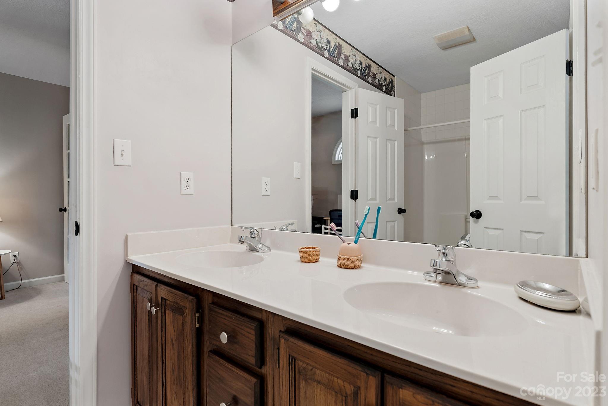 Cedar Crest Heights - Residential