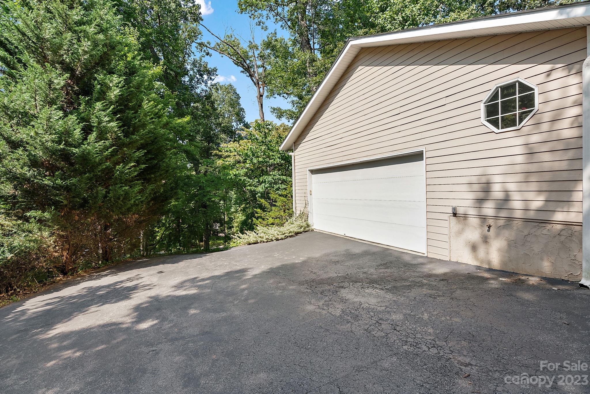 Cedar Crest Heights - Residential