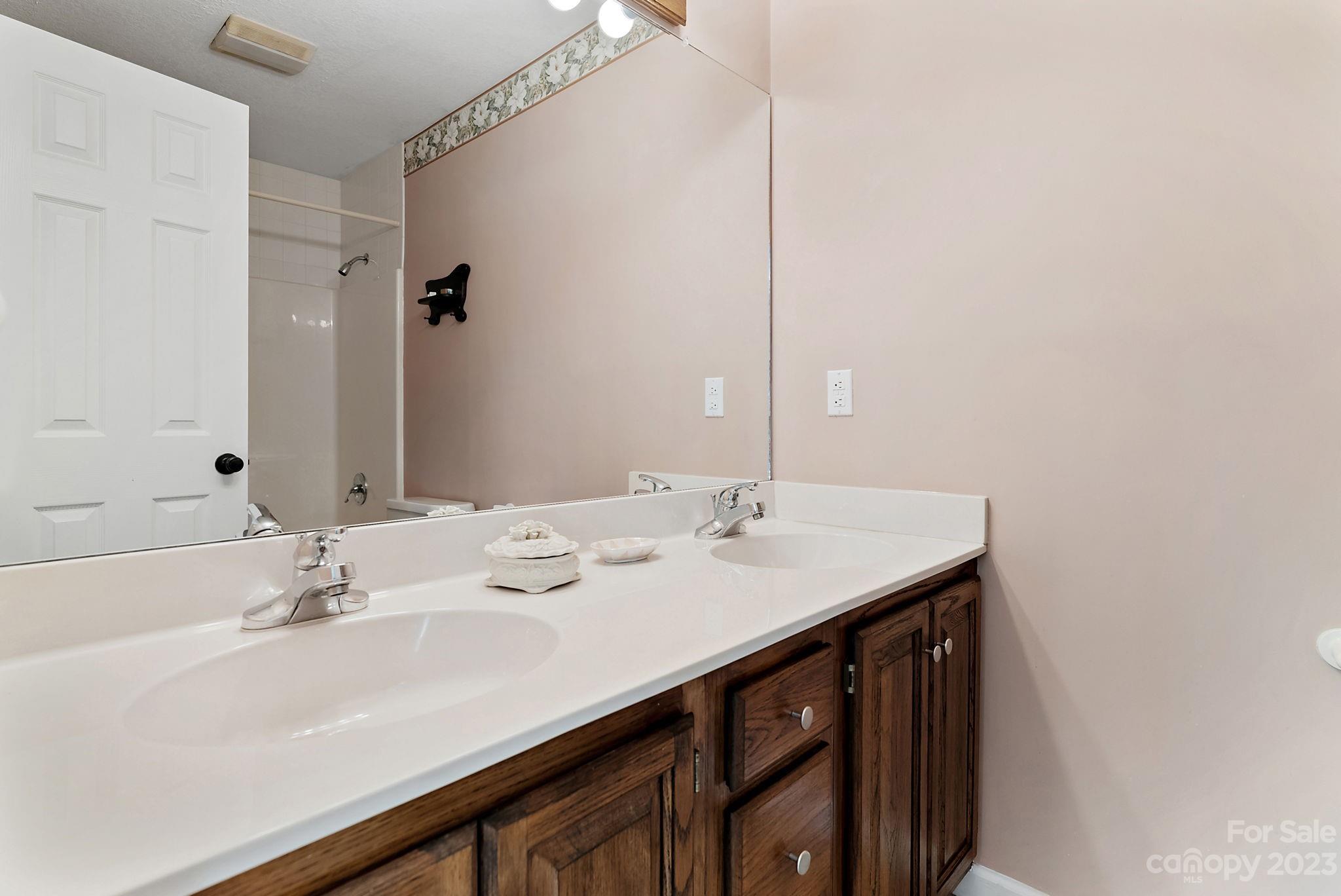 Cedar Crest Heights - Residential