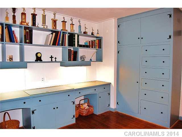 Forest Hills - Residential