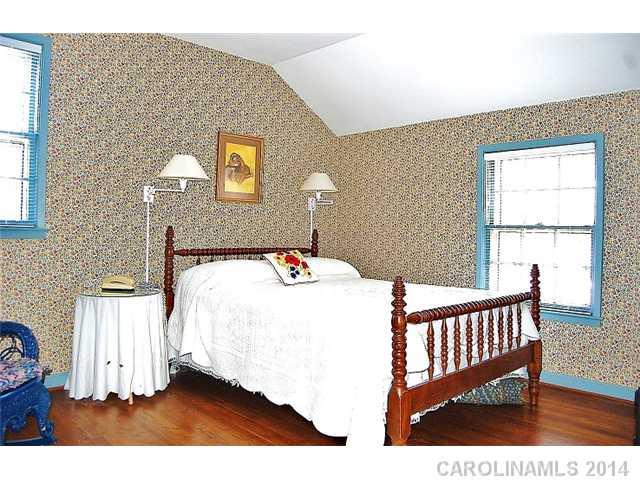 Forest Hills - Residential