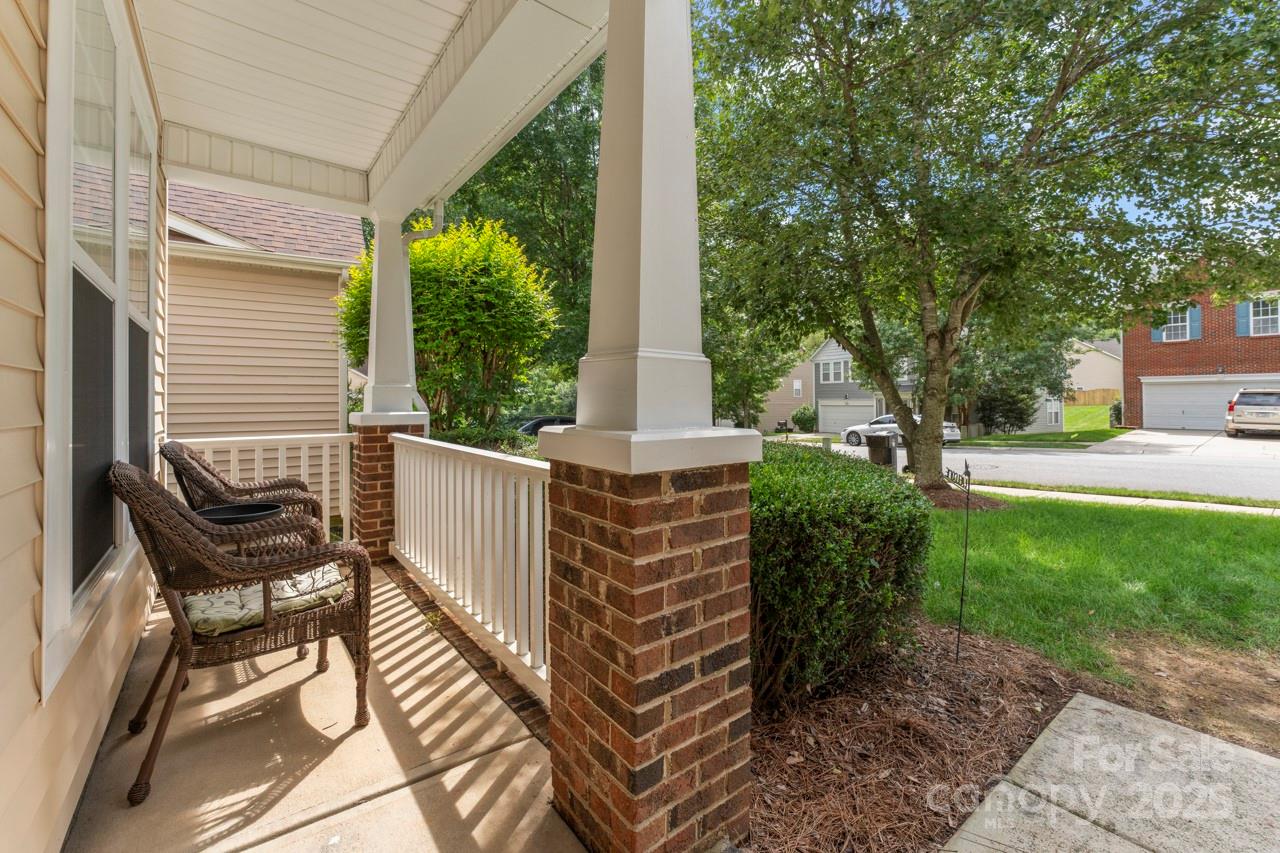 1585 NW WILBURN PARK Lane NW