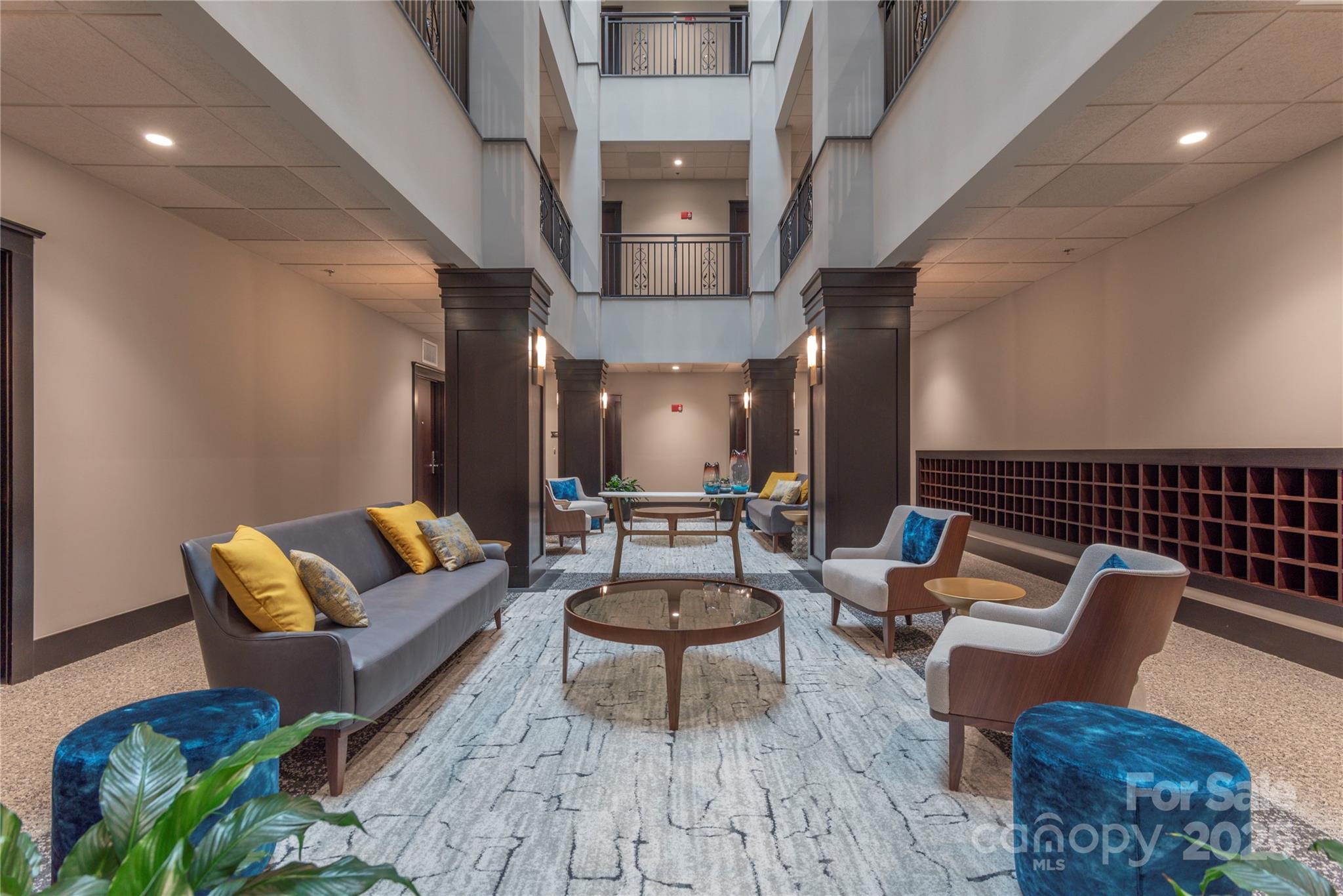 21 Battery Park - Residential