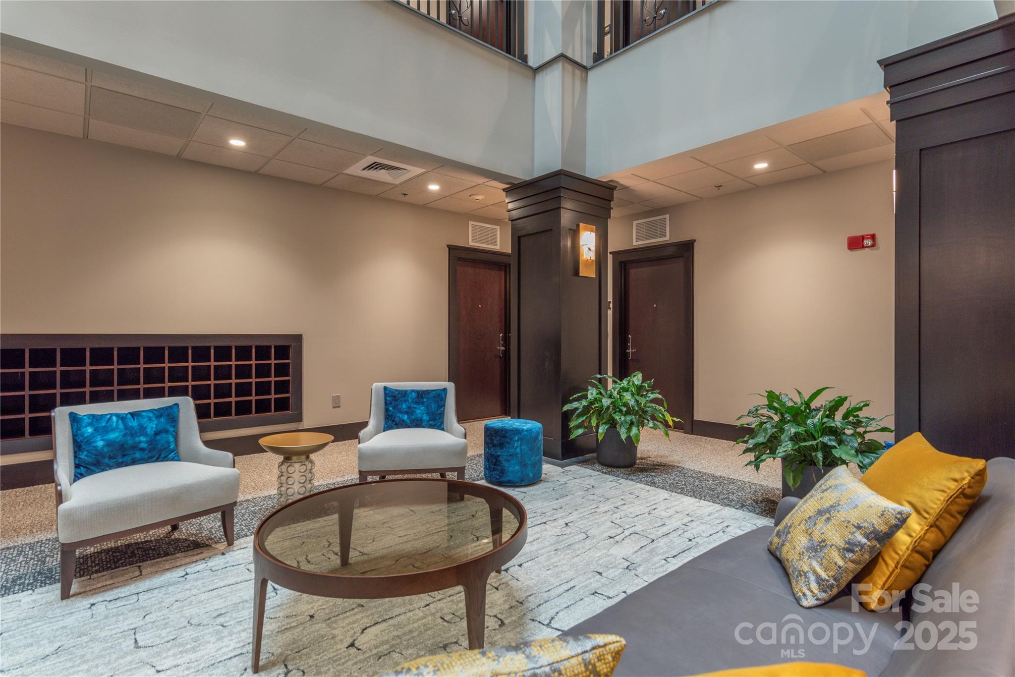 21 Battery Park - Residential