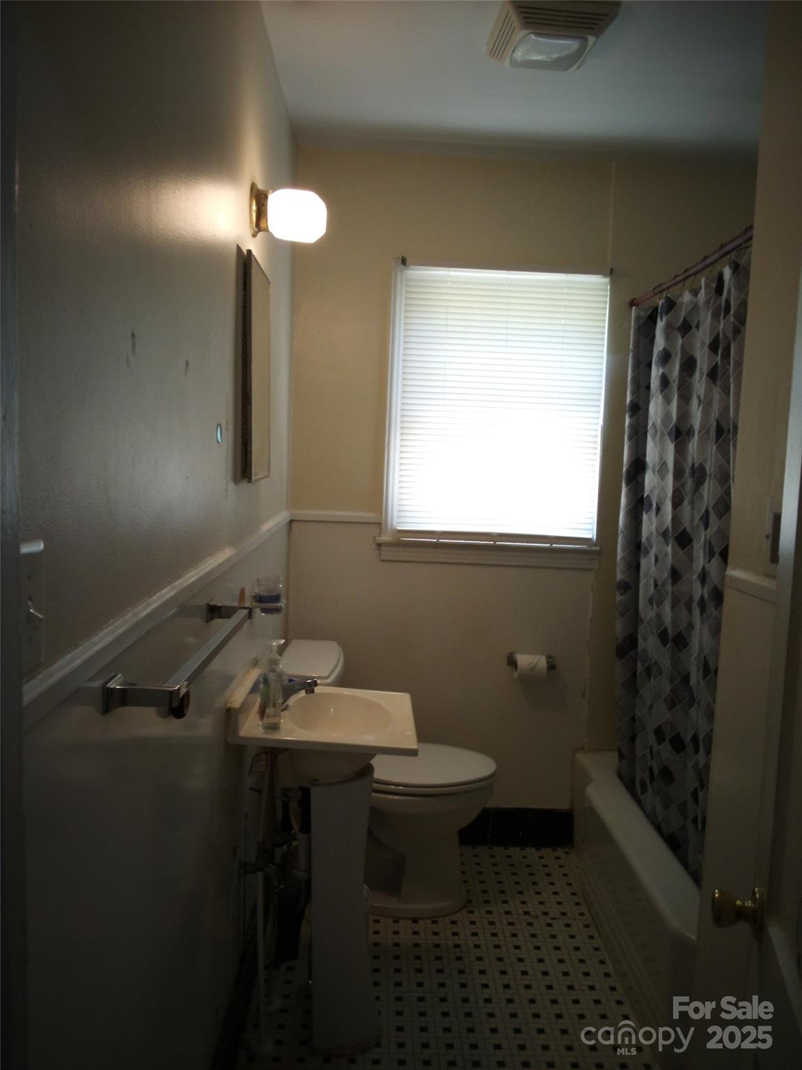 519 Bowman Road