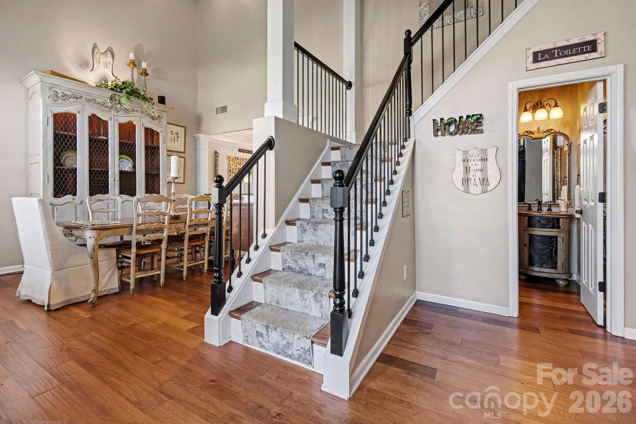 8842 Fieldcroft Drive