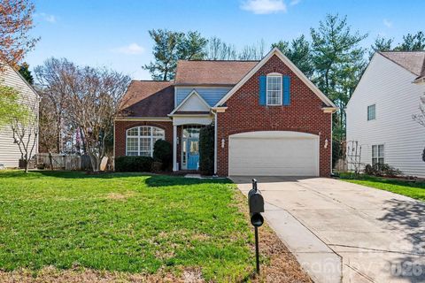 8842 Fieldcroft Drive Charlotte NC 28277