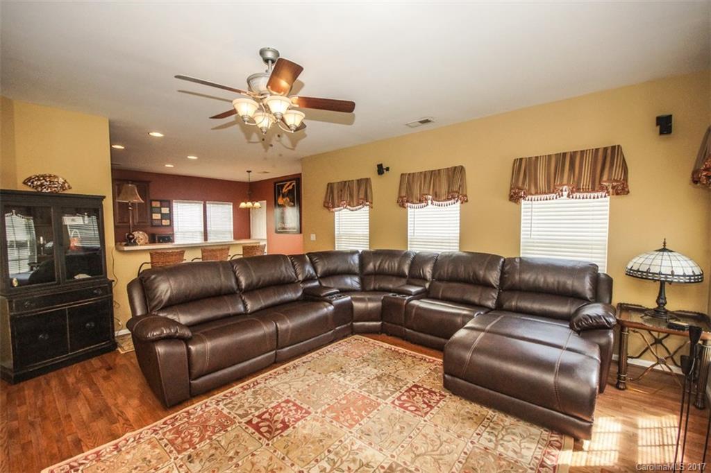 Laurel Park - Residential