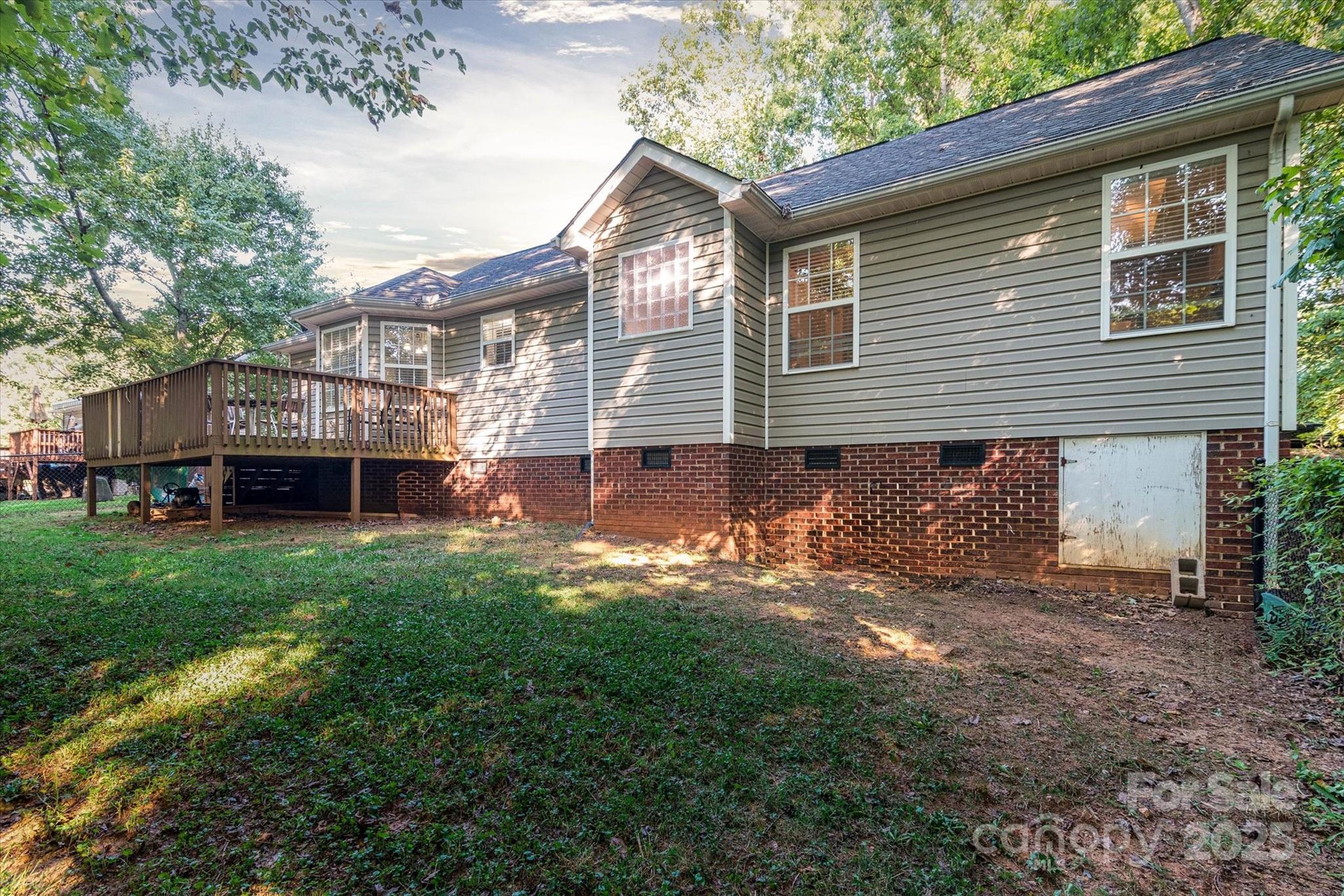 Ragin Estates - Residential