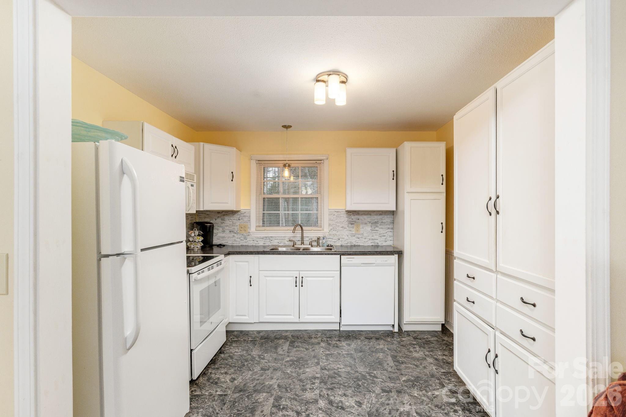 Carriage House - Residential