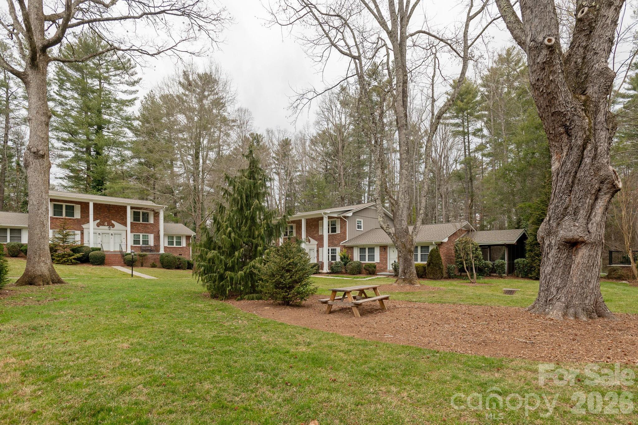 Carriage House - Residential