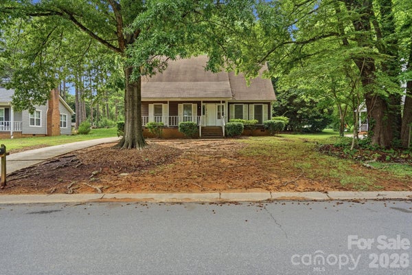 4459 FAIR SPRINGS RD, CHARLOTTE, NC 28227 - Image 3b7bdca3ec30dd52e85c0f9671b4a02a/3139014897