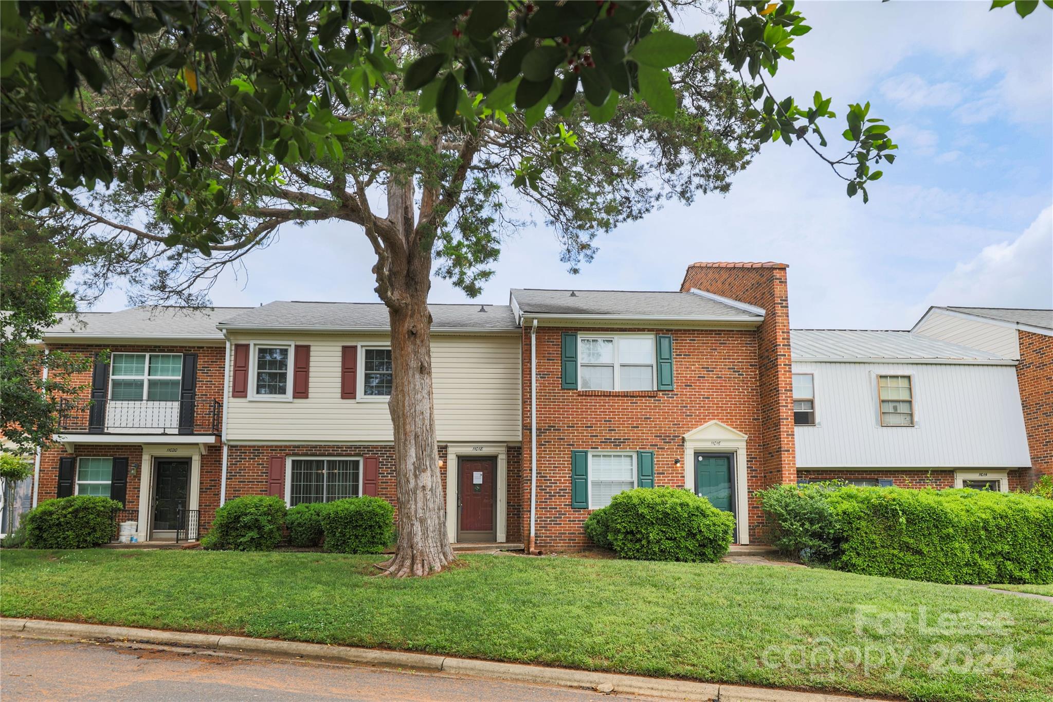 Lexington Commons - Residential Lease